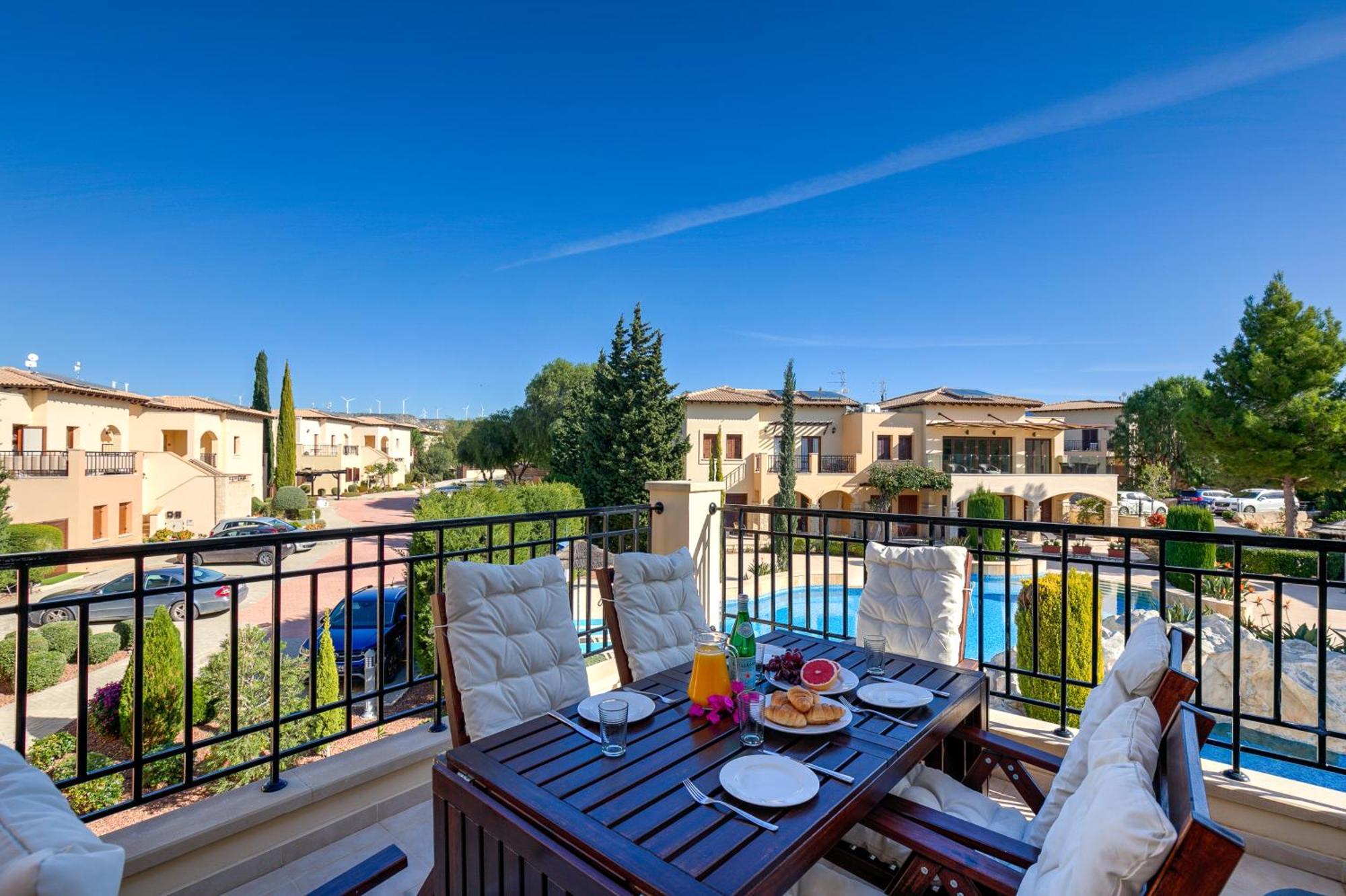 2 Bedroom Apartment Thalassa With Sea And Sunset Views, Aphrodite Hills Resort Kouklia Ngoại thất bức ảnh