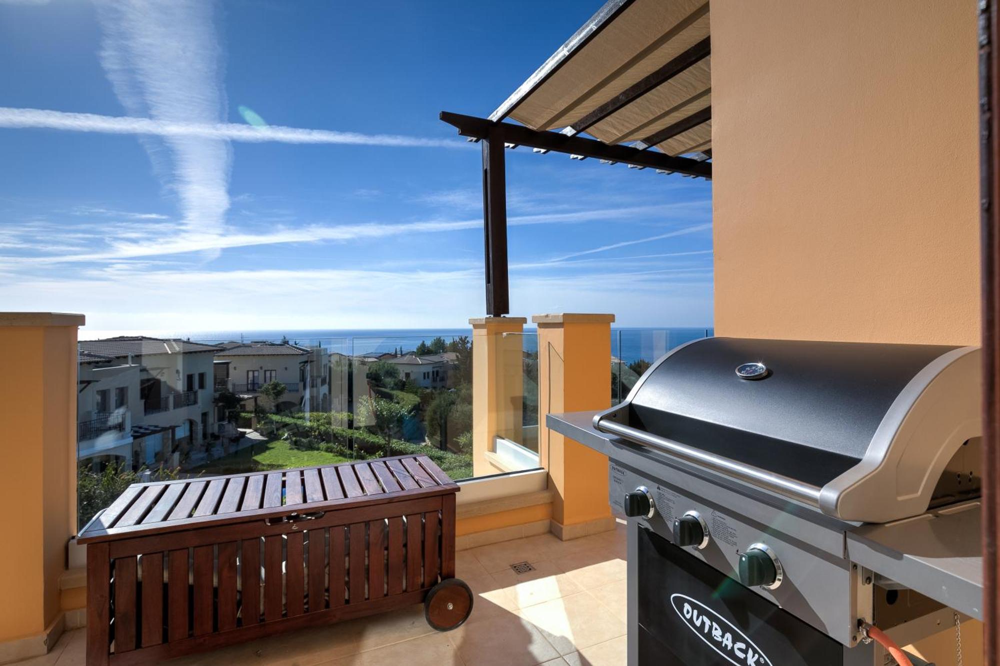 2 Bedroom Apartment Thalassa With Sea And Sunset Views, Aphrodite Hills Resort Kouklia Ngoại thất bức ảnh