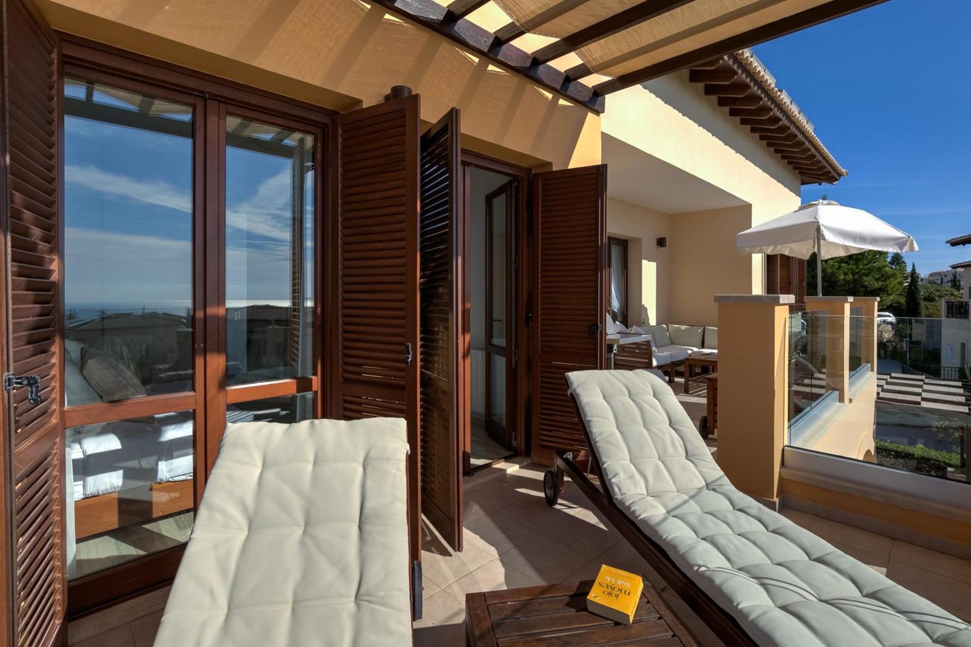 2 Bedroom Apartment Thalassa With Sea And Sunset Views, Aphrodite Hills Resort Kouklia Ngoại thất bức ảnh